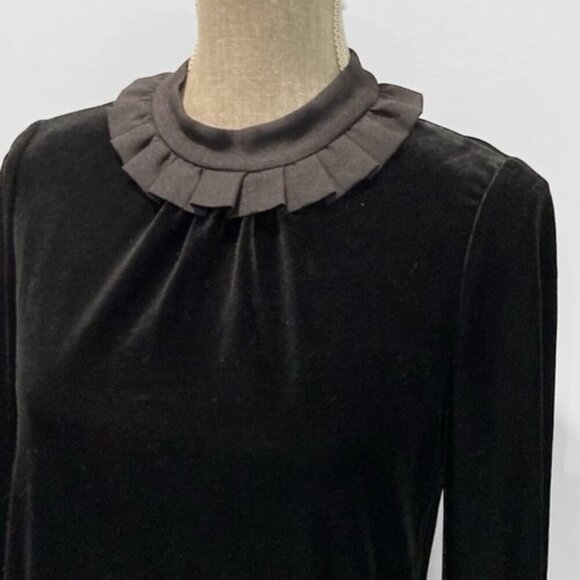 MISS VIOLA Black Crushed Velvet Blouse - Picture 2 of 14